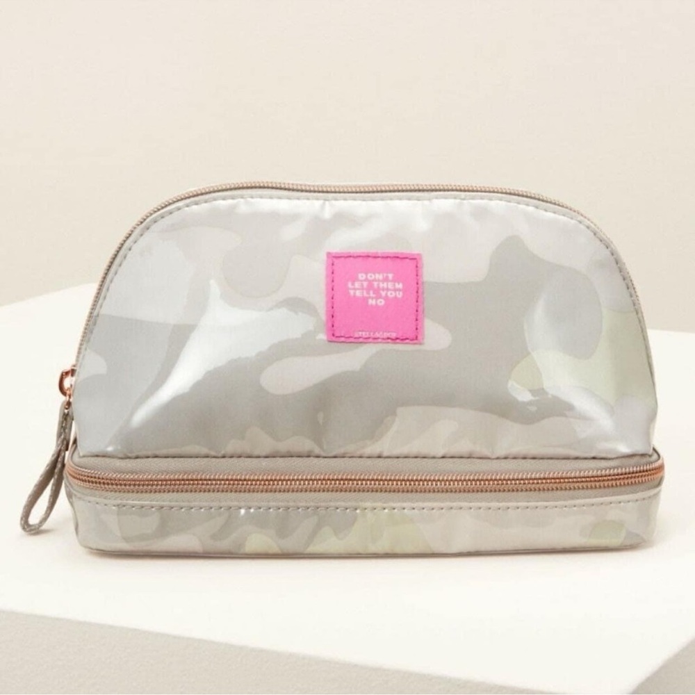 Stella and dot camo makeup pouch NWT